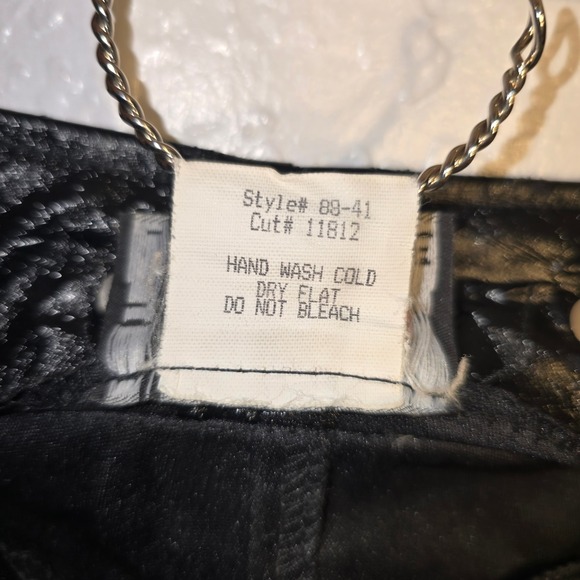 Lip Service 32x32 Faux Leather Pants Medium YKK Zipper Buckle GOTH Damage - Picture 15 of 16